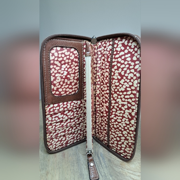 FOSSIL Key -Per Coated Canvas Multicolor Floral Wallet - Picture 9 of 15